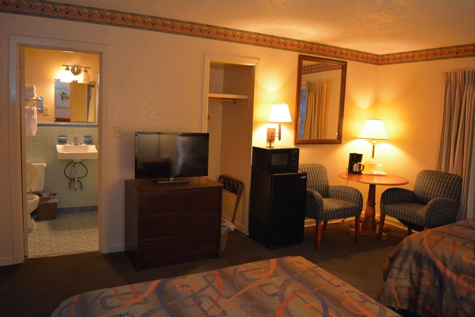 Suwannee Gables Hotel Old Town Bagian luar foto